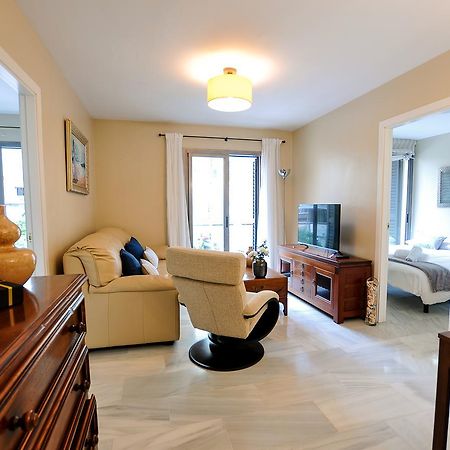 Acogedor Apartamento Junto A Calle Larios By Renthas Daire Málaga Dış mekan fotoğraf